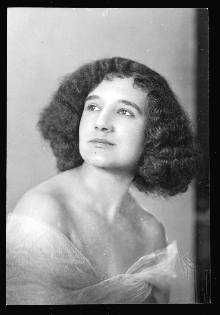 Avril Coleridge-Taylor ©Corbis via Getty Images and Hulton composer Avril Coleridge-Taylor circa 1933with thick dark wavy hair, wearing a lightweight ballgown with bare shoulders