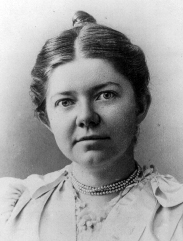 Amy Beach - photographer unknown composer Amy Beach circa 1887, wearing a sumptuous silk dress and a string of small pearls wrapped several times around her neck